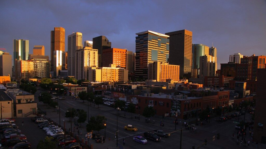 Denver-Colorado-Skyline-aspect-ratio-16-9