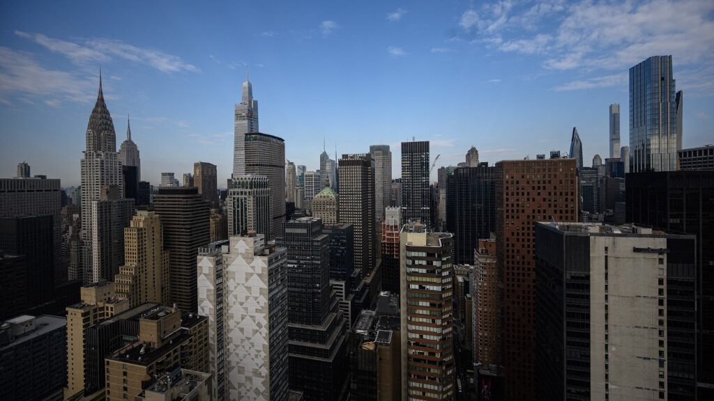 view-manhattan-skyline-new-york-city-aspect-ratio-16-9