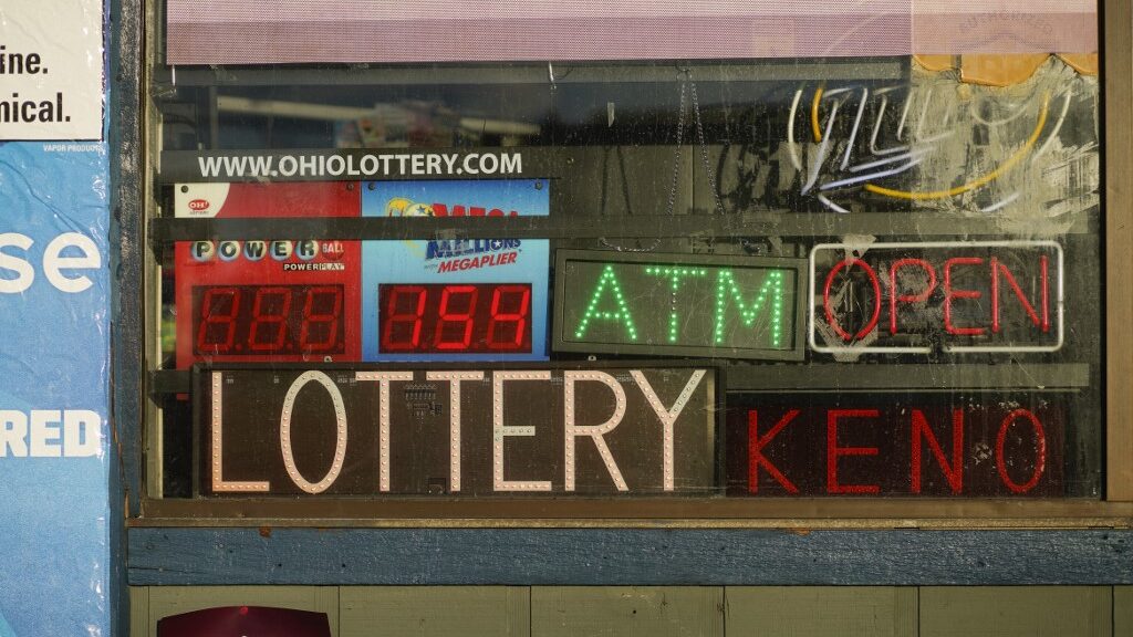 powerball-signs-jackpot-lottery-games-columbus-ohio-aspect-ratio-16-9