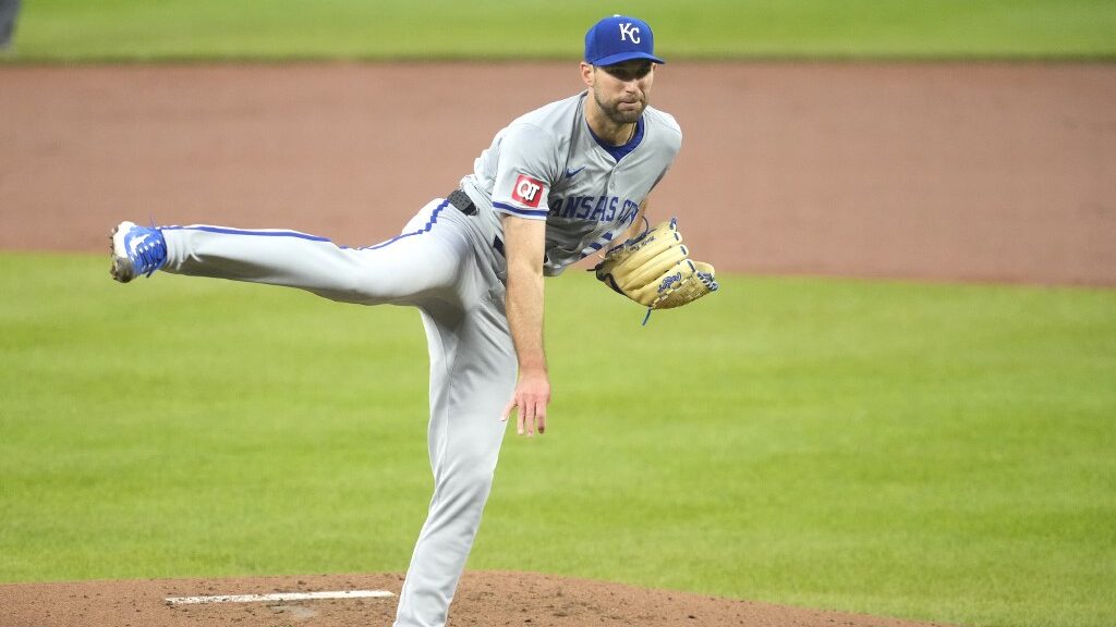 Michael-Wacha-Kansas-City-Royals-aspect-ratio-16-9