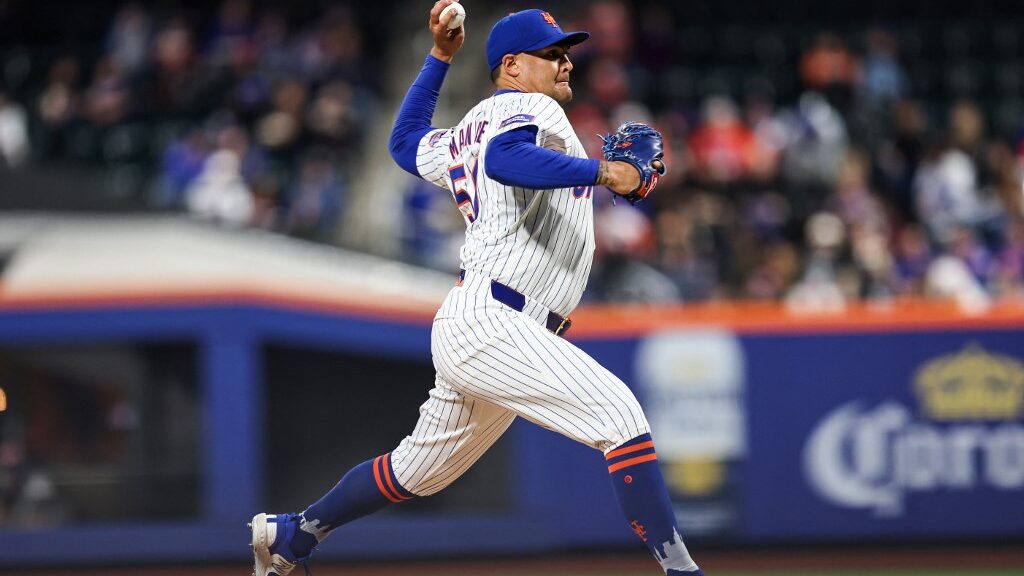 Sean-Manaea-59-of-the-New-York-Mets-throws-a-pitch-during-the-second-inning-of-the-game-against-the-Detroit-Tigers-at-Citi-Field-on-April-01-2024-aspect-ratio-16-9