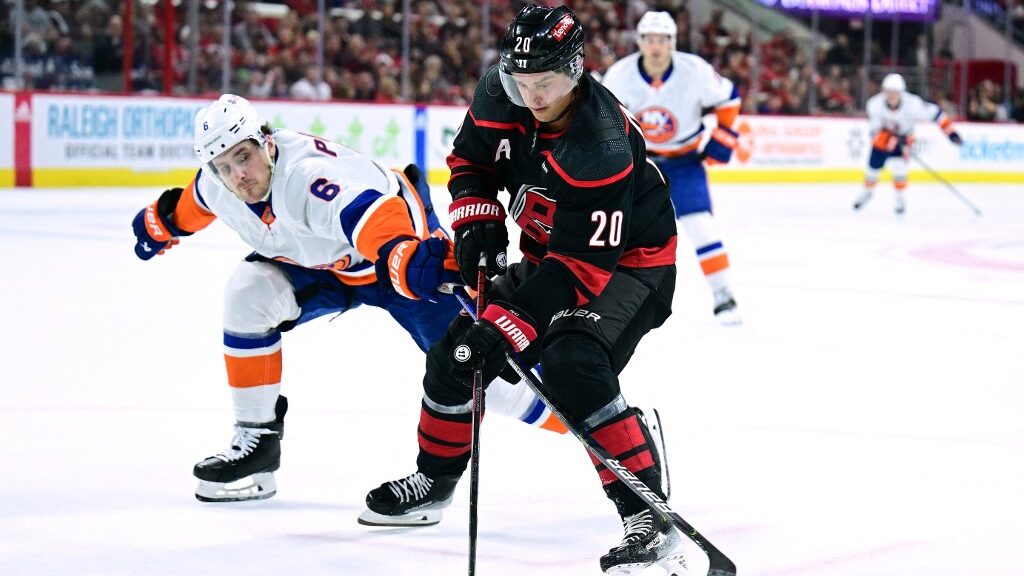 Hurricanes vs. Islanders Game 3 NHL Playoffs: There&#8217;s a Hurricane Heading to Long Island