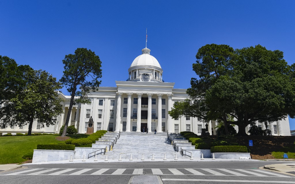 Alabama Lawmakers Postpone Meeting on Contentious Gambling Proposal