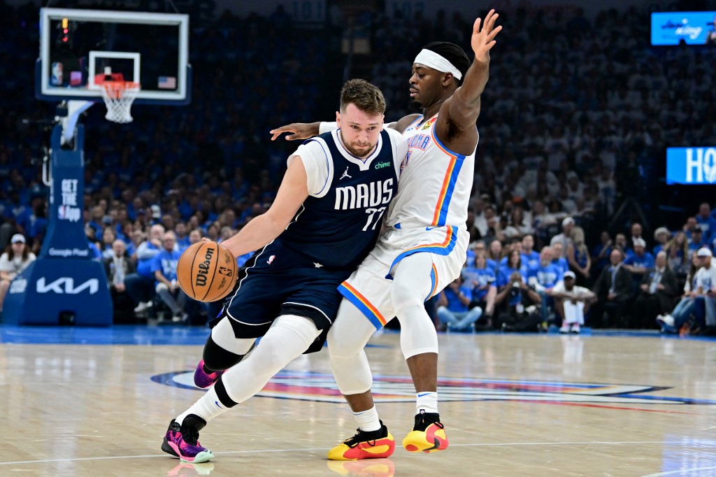 Luka Doncic Dallas Mavericks v Oklahoma City Thunder