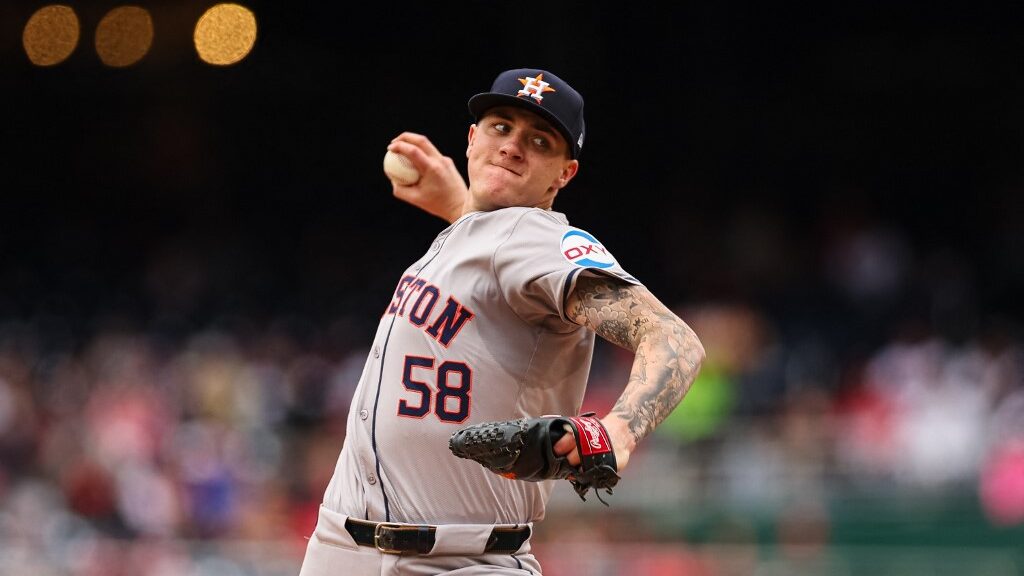 Hunter-Brown-Houston-Astros-2-aspect-ratio-16-9