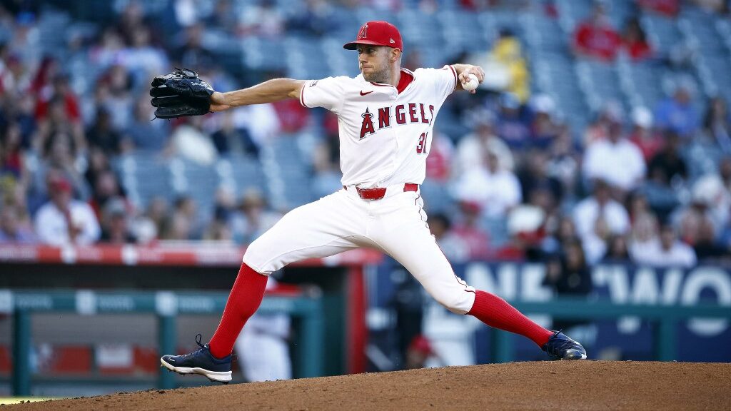 Tyler-Anderson-Los-Angeles-Angels-2-aspect-ratio-16-9