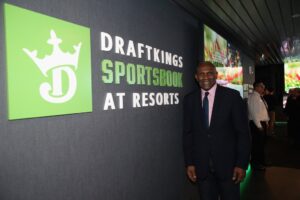 DraftKings Opens DraftKings Sportsbook At Resorts