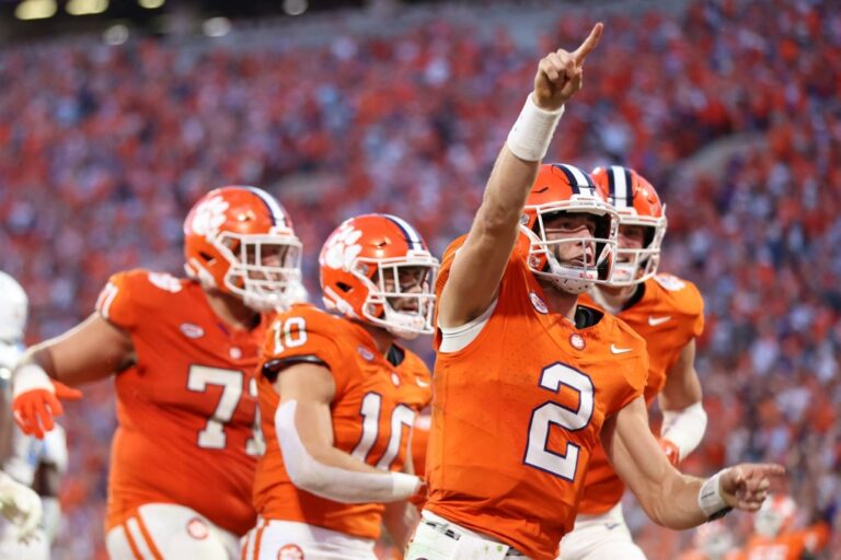 Clemson vs. College Football Week 1 Preview Bookmakers Review