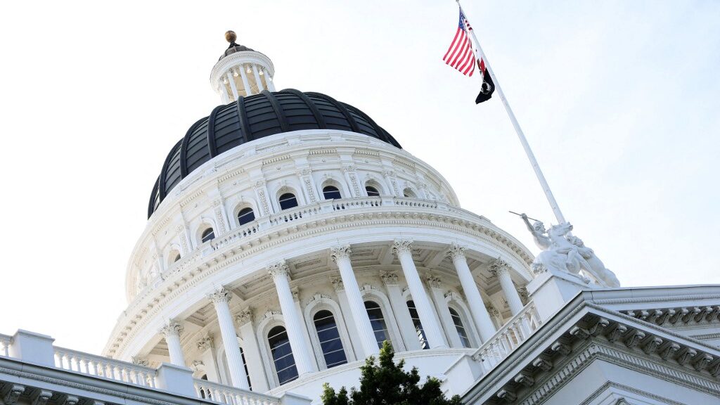 California-state-capitol-aspect-ratio-16-9