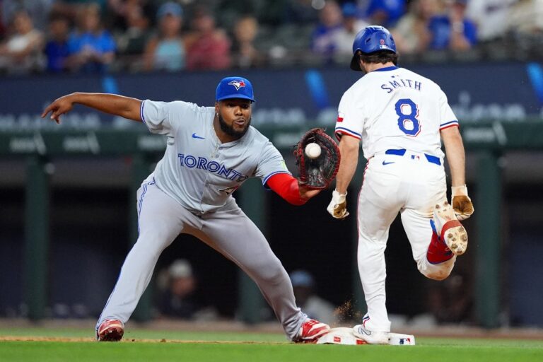 Toronto Blue Jays v Texas Rangers