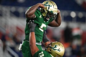 RoofClaim.com Boca Raton Bowl - USF v Syracuse