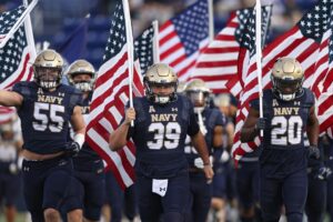 Navy Midshipmen East Carolina v Navy