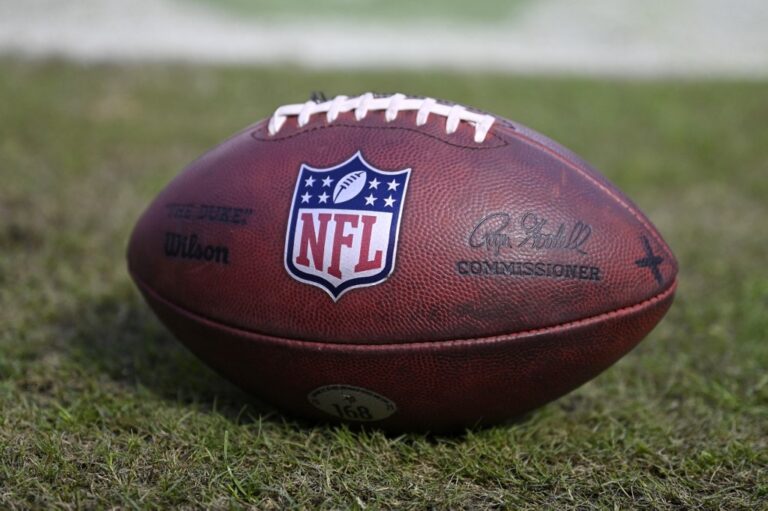 MustWatch NFL Games in the Coming Weeks Bookmakers Review A