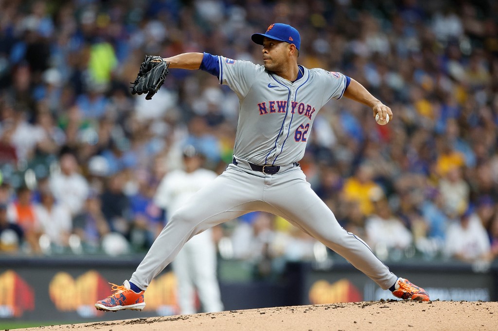 Jose Quintana - New York Mets v Milwaukee Brewers