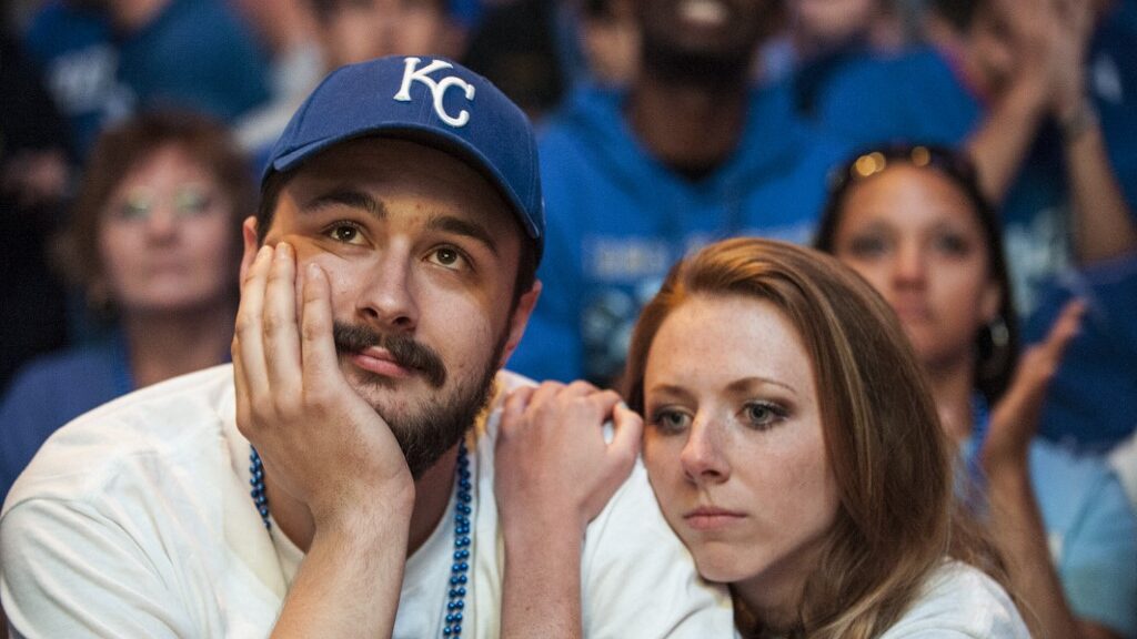 kansas-city-royals-fans-missouri-san-francisco-giants-aspect-ratio-16-9