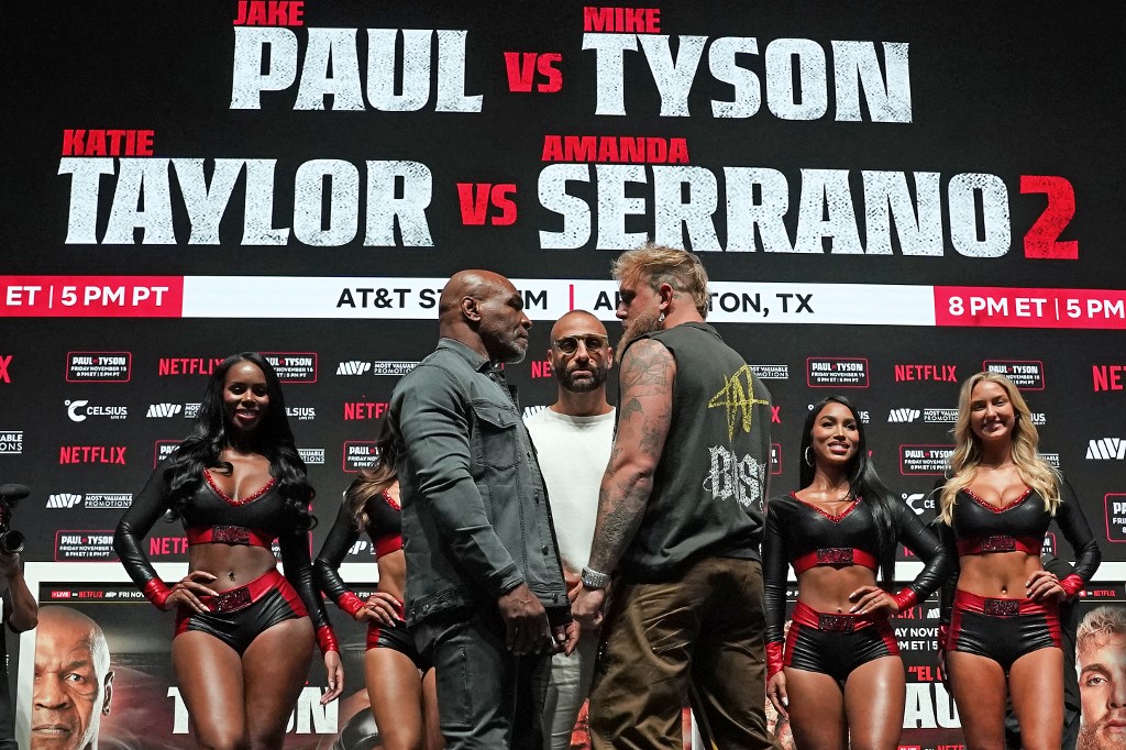 US-BOXING-TYSON-PAUL-HEAVYWEIGHT-PRESSER