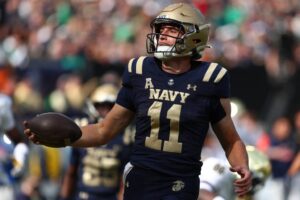 Notre Dame v Navy