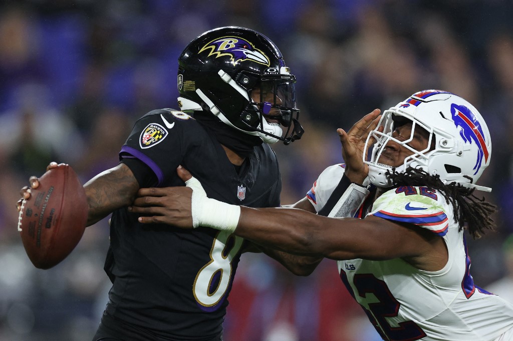 Buffalo Bills v Baltimore Ravens