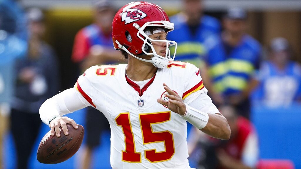 Patrick-Mahomes-2-aspect-ratio-16-9