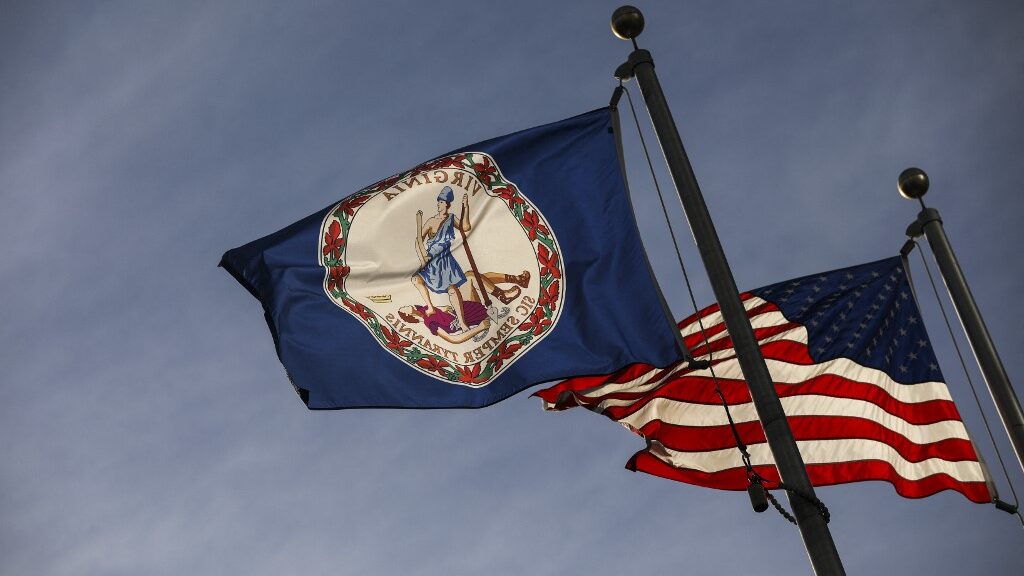 virginia-state-flag-and-us-flag-aspect-ratio-16-9