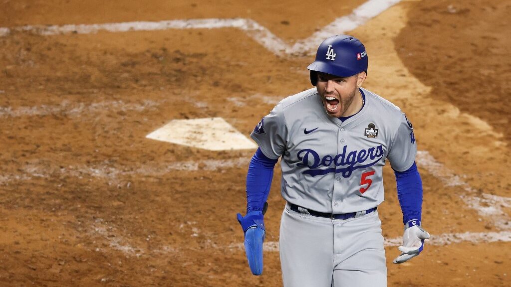 Freddie-Freeman-Los-Angeles-Dodgers-3-aspect-ratio-16-9