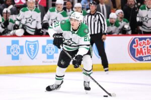 Dallas Stars v Chicago Blackhawks