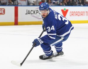 Carolina Hurricanes v Toronto Maple Leafs