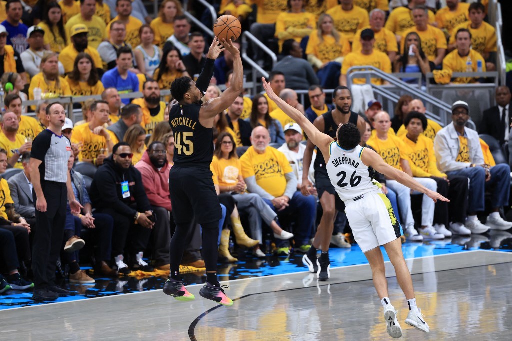Cleveland Cavaliers v Indiana Pacers - Game Three