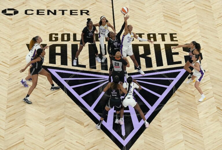 Los Angeles Sparks v Golden State Valkyries