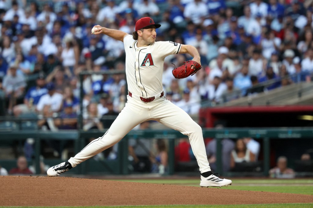 Los Angeles Dodgers v Arizona Diamondbacks
