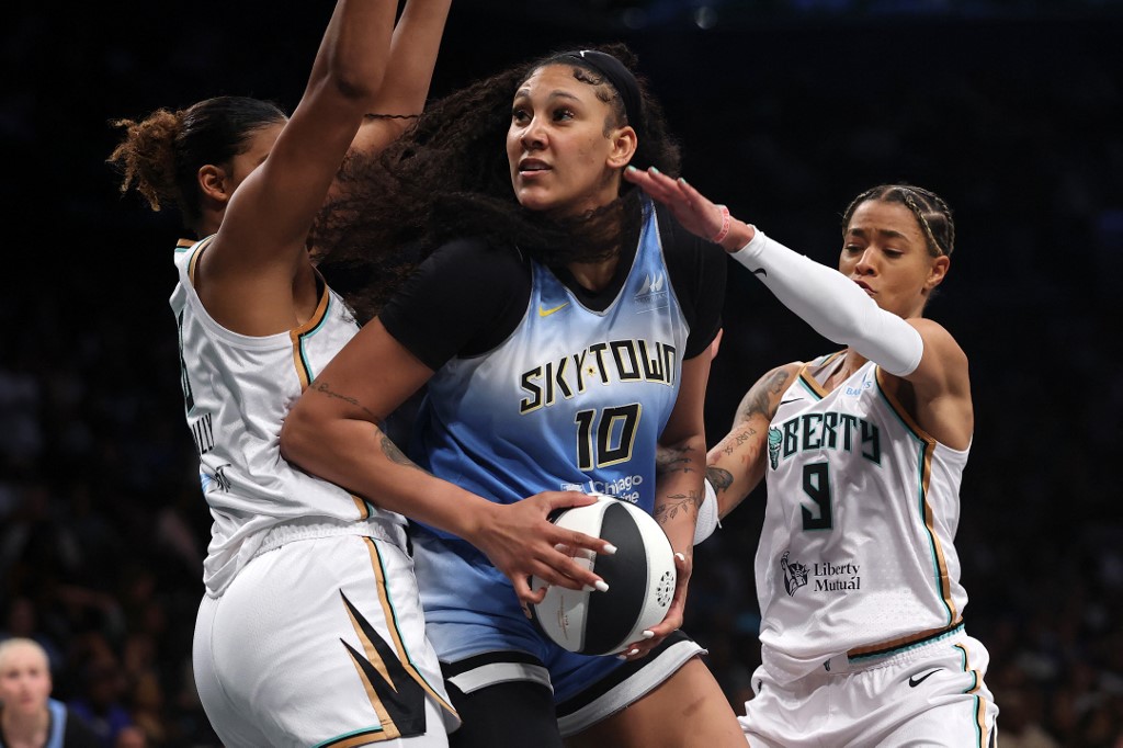 Kamilla Cardoso Chicago Sky