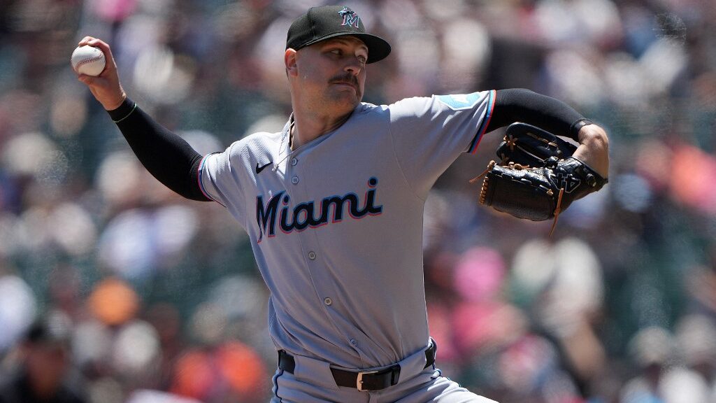 Janson-Junk-Miami-Marlins-aspect-ratio-16-9