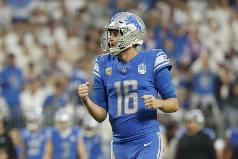 Detroit Lions v Minnesota Vikings