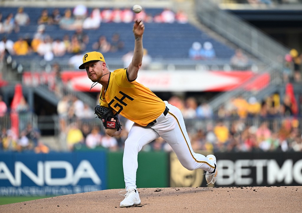 MLB Chicago White Sox v Pittsburgh Pirates