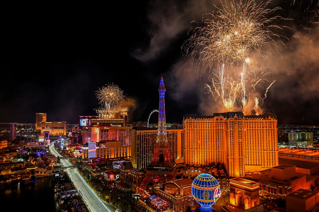 Tourism Tumbles in Vegas