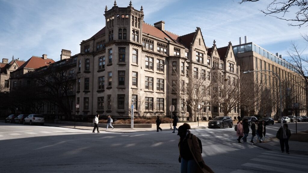 University-of-Chicago-aspect-ratio-16-9