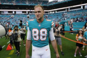 Dolphins tightend Mike Gesicki