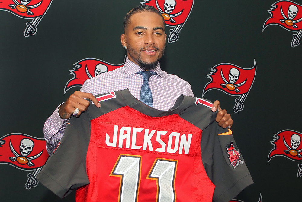 NFL: MAR 11 Buccaneers Free Agency Press Conference