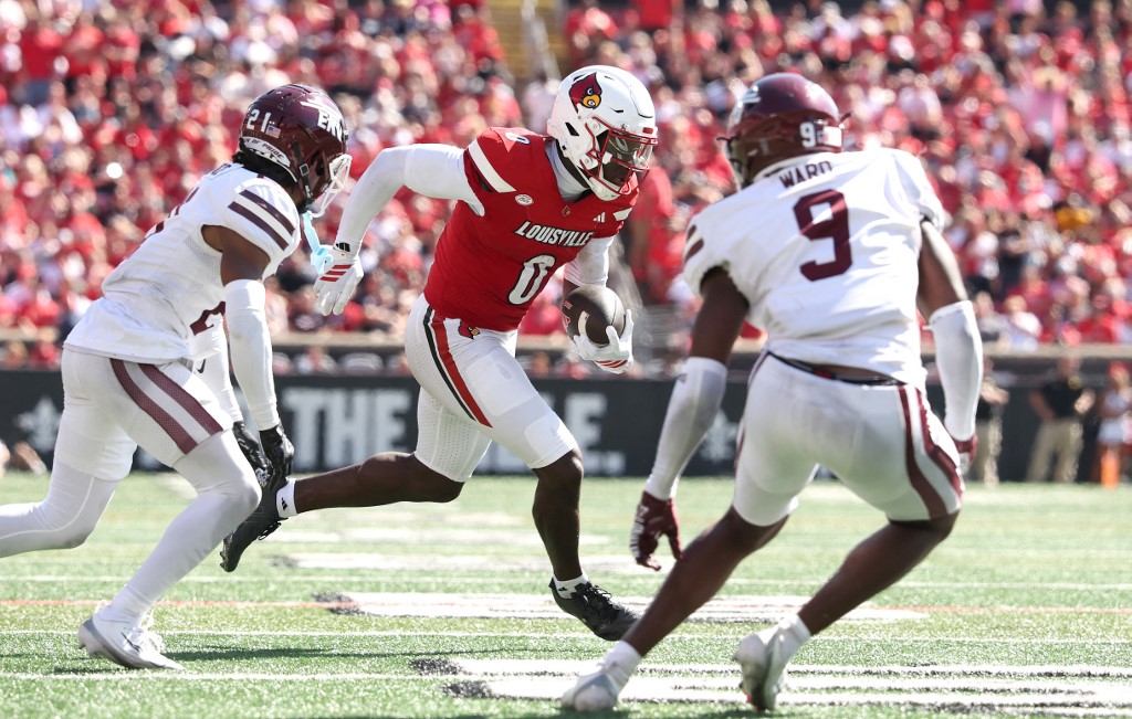 Eastern Kentucky v Louisville