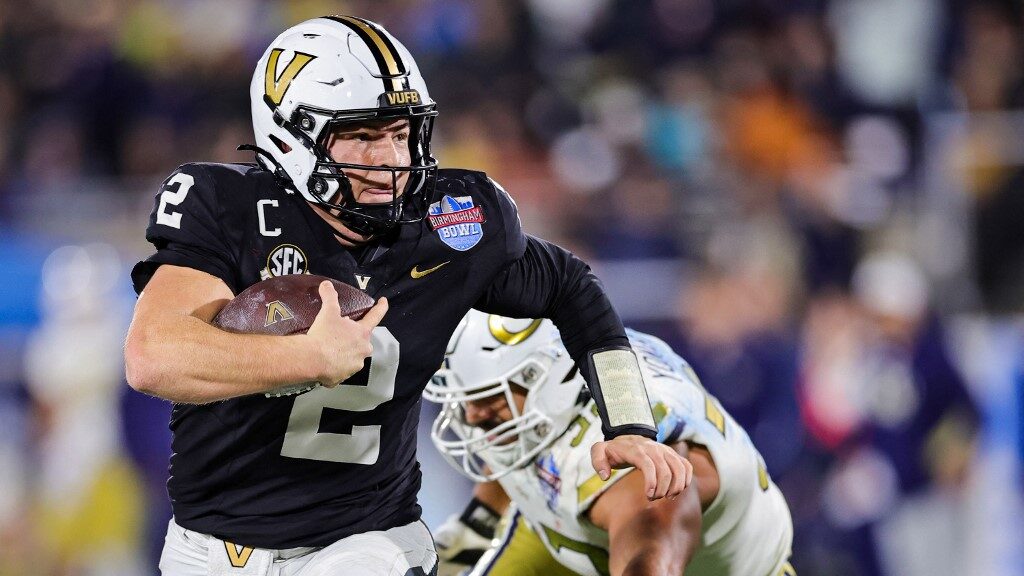 Diego-Pavia-Vanderbilt-Commodores-aspect-ratio-16-9