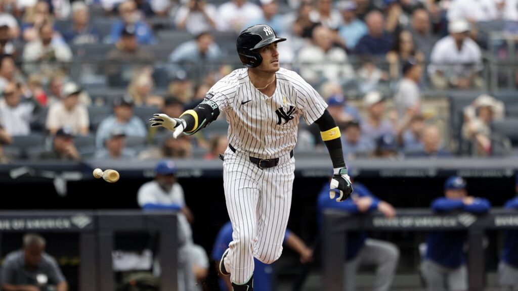 Cody-Bellinger-New-York-Yankees-aspect-ratio-16-9