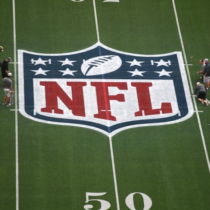 nfl-logo-superbowl-field-general-view-aspect-ratio-1-1
