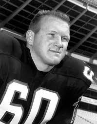 Tommy Nobis headshot