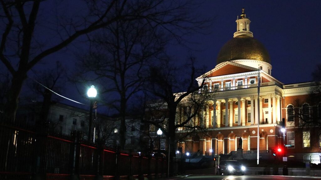 Massachusetts-State-House-aspect-ratio-16-9