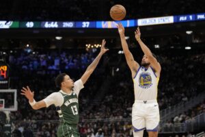 Golden State Warriors v Milwaukee Bucks