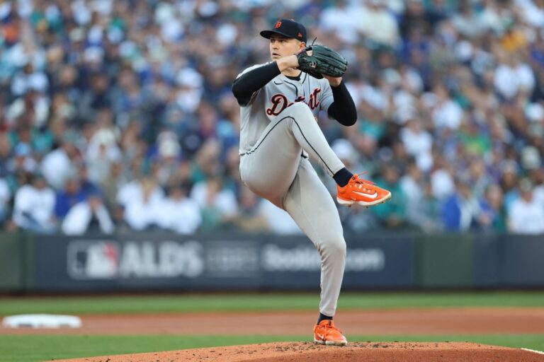 Division Series - Detroit Tigers v Seattle Mariners - Game Two