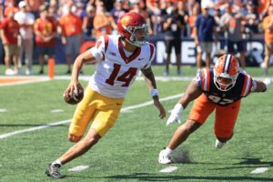 Jayden Maiava USC v Illinois