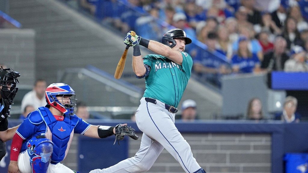 Cal-Raleigh-Seattle-Mariners-4-aspect-ratio-16-9