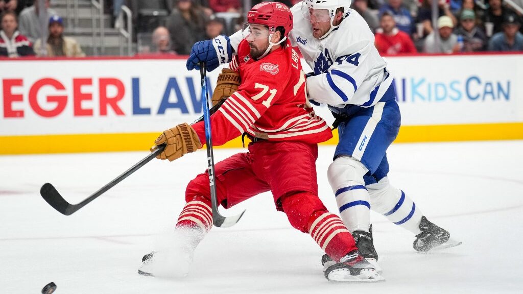 Dylan-Larkin-aspect-ratio-16-9