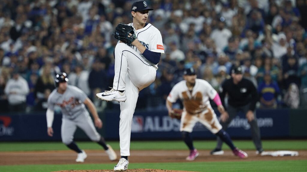 George-Kirby-Seattle-Mariners-2-aspect-ratio-16-9